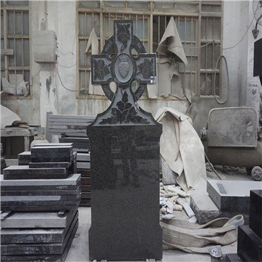 Cross Headstones moniman