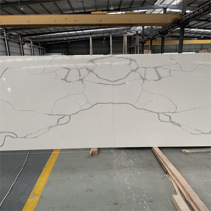 calacatta everest quartz