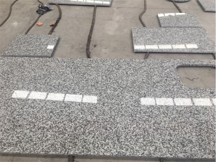 white flower granite