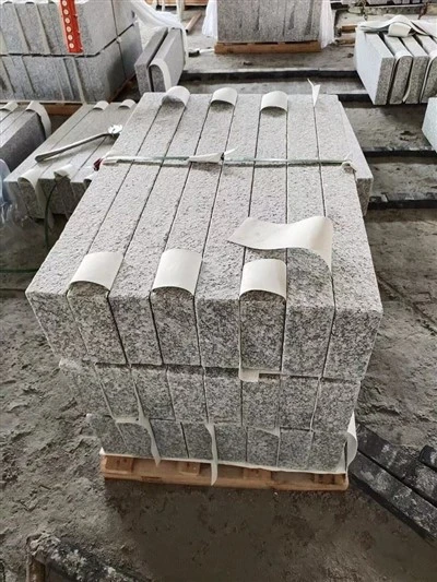 Granite gri Kerbstone